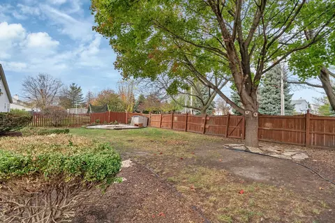 Exterior - 5209 Meadowbrook St, Plainfield, IL 60586 photo 7 of 14