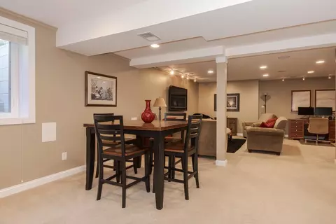 Dining - 605 Ironwood Cc Dr, Normal, IL 61761 photo 4 of 4