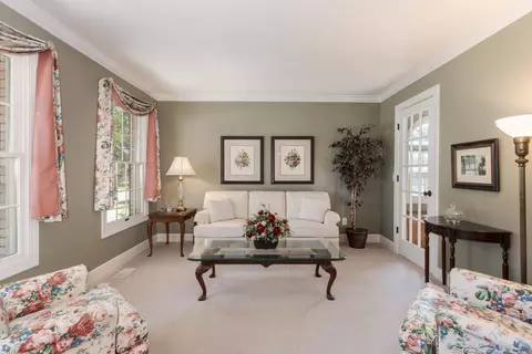 Living - 605 Ironwood Cc Dr, Normal, IL 61761 photo 1 of 7