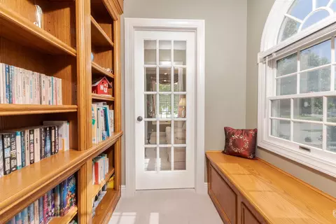 Entry Way - 605 Ironwood Cc Dr, Normal, IL 61761 photo 2 of 3