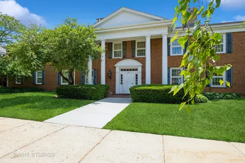 521 Coventry Ln #3, Crystal Lake, IL 60014