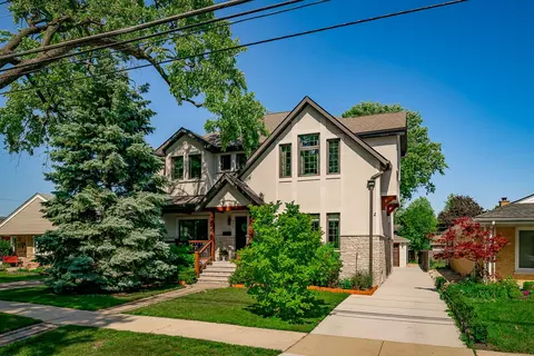 909 N Western Ave, Park Ridge, IL 60068