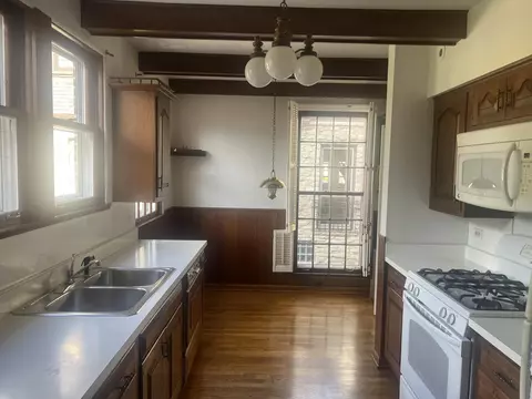Kitchen - 1253 Cherry St, Winnetka, IL 60093 photo 1 of 1