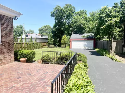 Exterior - 1253 Cherry St, Winnetka, IL 60093 photo 3 of 3