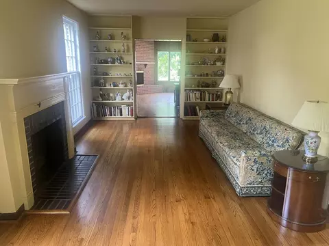 Living - 1253 Cherry St, Winnetka, IL 60093 photo 2 of 3