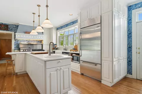 Kitchen - 2 Hickory Ln, Barrington, IL 60010 photo 1 of 4