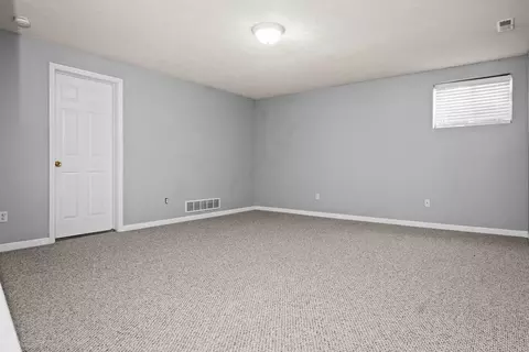 7 Tralee Ct, Bloomington, IL 61704 photo 34