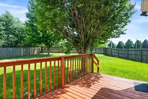 7 Tralee Ct, Bloomington, IL 61704 photo 39