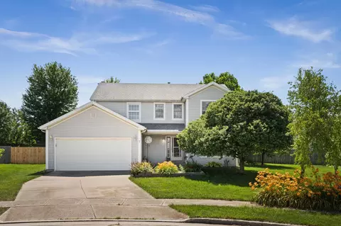 7 Tralee Ct, Bloomington, IL 61704