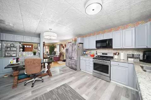 14848 Keystone Ave, Midlothian, IL 60445 photo 8