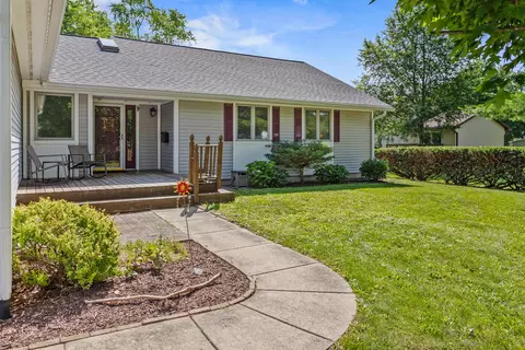 2308 S Vine St, Urbana, IL 61801