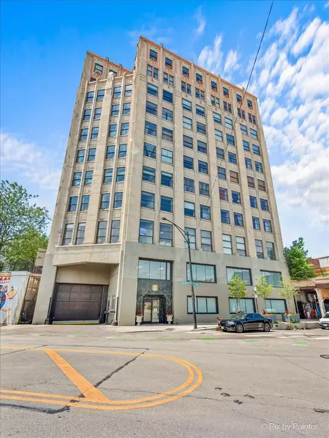 1550 S Blue Island Ave #822, Chicago, IL 60608