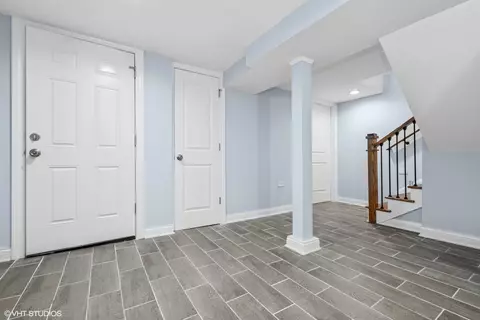 Entry Way - 629 E 87th Pl, Chicago, IL 60619 photo 2 of 3