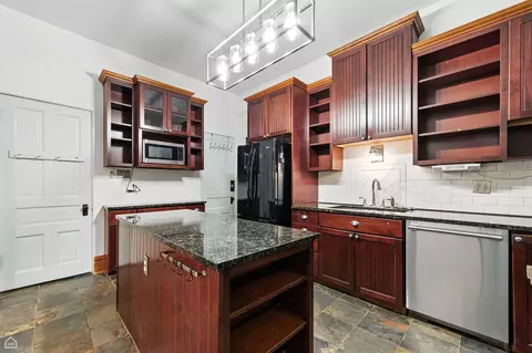 Kitchen - 1344 E Madison Park Ave, Chicago, IL 60615 photo 2 of 3