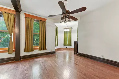Living - 1344 E Madison Park Ave, Chicago, IL 60615 photo 5 of 6