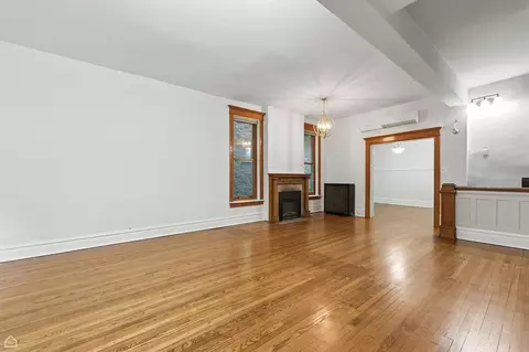 Living - 1344 E Madison Park Ave, Chicago, IL 60615 photo 4 of 6