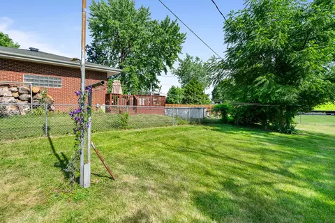935 E 1st St, Lockport, IL 60441 photo 25