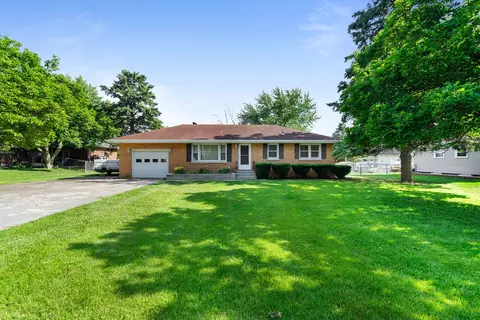 935 E 1st St, Lockport, IL 60441 photo 30