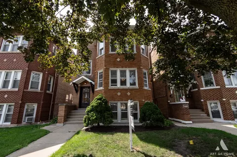 1820 Gunderson Ave, Berwyn, IL 60402