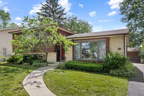 874 S Wisconsin Ave, Addison, IL 60101