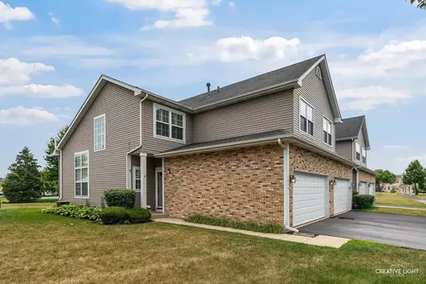 1414 Cottonwood Trl, Yorkville, IL 60560