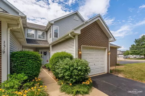 1517 Stoneridge Ct, Yorkville, IL 60560