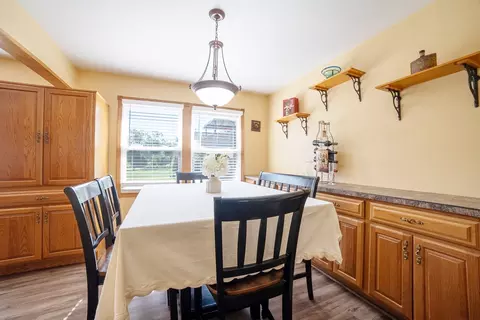 Dining - 712 Mchenry Ave, Mchenry, IL 60050 photo 1 of 1