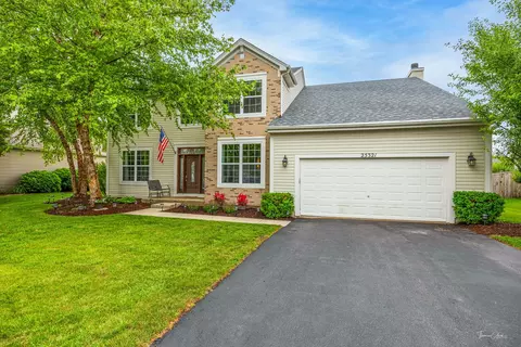 25321 Pastoral Dr, Plainfield, IL 60585