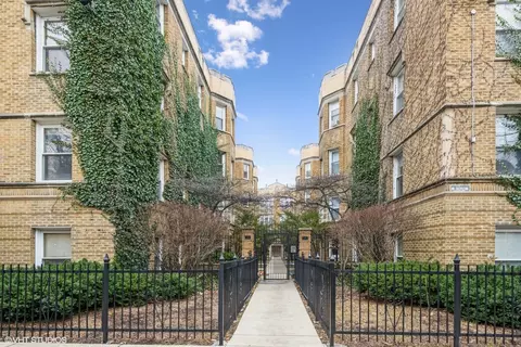 1624 W Farwell Ave #3C, Chicago, IL 60626