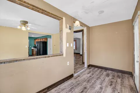 403 E Cooke St, Mount Pulaski, IL 62548 photo 7