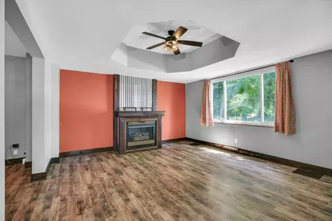403 E Cooke St, Mount Pulaski, IL 62548 photo 8
