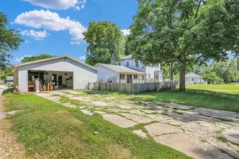 403 E Cooke St, Mount Pulaski, IL 62548 photo 47