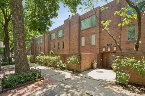 1904 N Mohawk St #26, Chicago, IL 60614