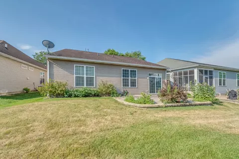 3866 Kingsmill Dr, Elgin, IL 60124 photo 22