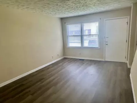 Living - 706 Golfcrest Rd N #3, Normal, IL 61761 photo 1 of 2
