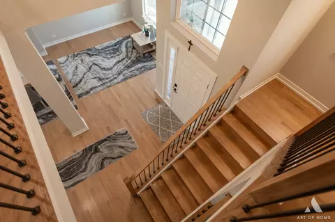 Entry Way - 1007 Biltmore Dr, Elgin, IL 60120 photo 5 of 5