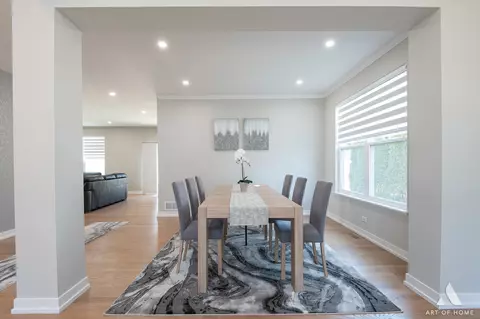 Dining - 1007 Biltmore Dr, Elgin, IL 60120 photo 1 of 3