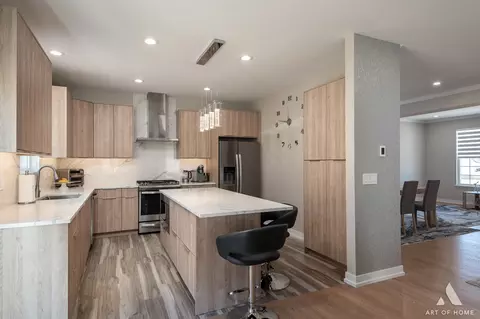 Kitchen - 1007 Biltmore Dr, Elgin, IL 60120 photo 1 of 4
