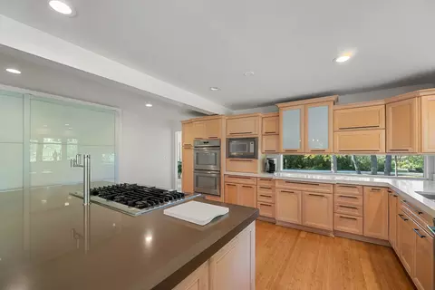 Kitchen - 200 N Forest Ct, Addison, IL 60101 photo 3 of 3