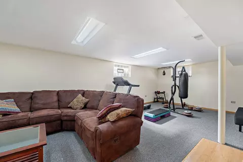 Other - 200 N Forest Ct, Addison, IL 60101 photo 2 of 3