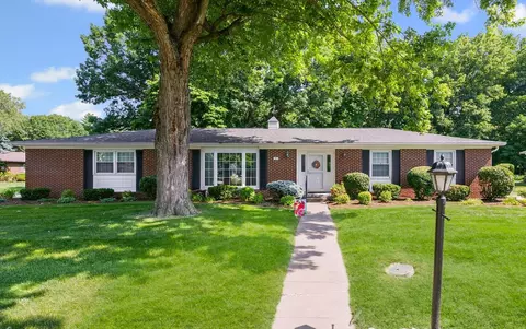 31 Sheral Dr, Danville, IL 61832