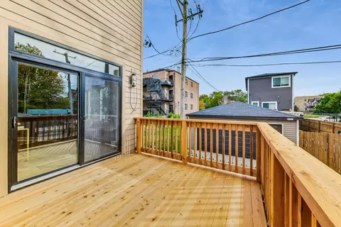 Exterior - 4242 S Champlain Ave, Chicago, IL 60653 photo 3 of 5