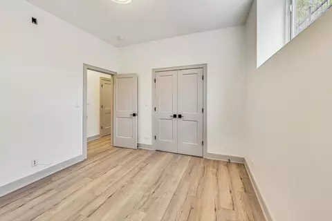 Bedroom - 4242 S Champlain Ave, Chicago, IL 60653 photo 5 of 5