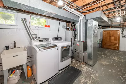 Other - 220 N Haddon Pl, Addison, IL 60101 photo 13 of 17