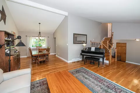 Other - 220 N Haddon Pl, Addison, IL 60101 photo 3 of 17