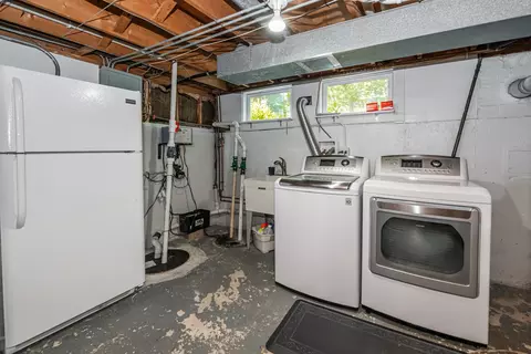 Other - 220 N Haddon Pl, Addison, IL 60101 photo 12 of 17
