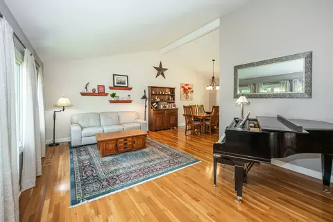 Other - 220 N Haddon Pl, Addison, IL 60101 photo 2 of 17