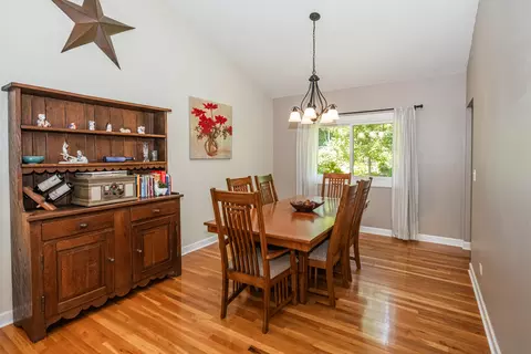 Dining - 220 N Haddon Pl, Addison, IL 60101 photo 1 of 2