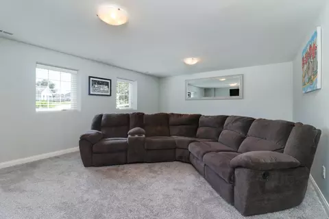 2608 Grey Fox Trl, Bloomington, IL 61705 photo 24