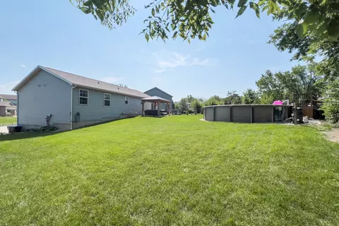 2608 Grey Fox Trl, Bloomington, IL 61705 photo 42
